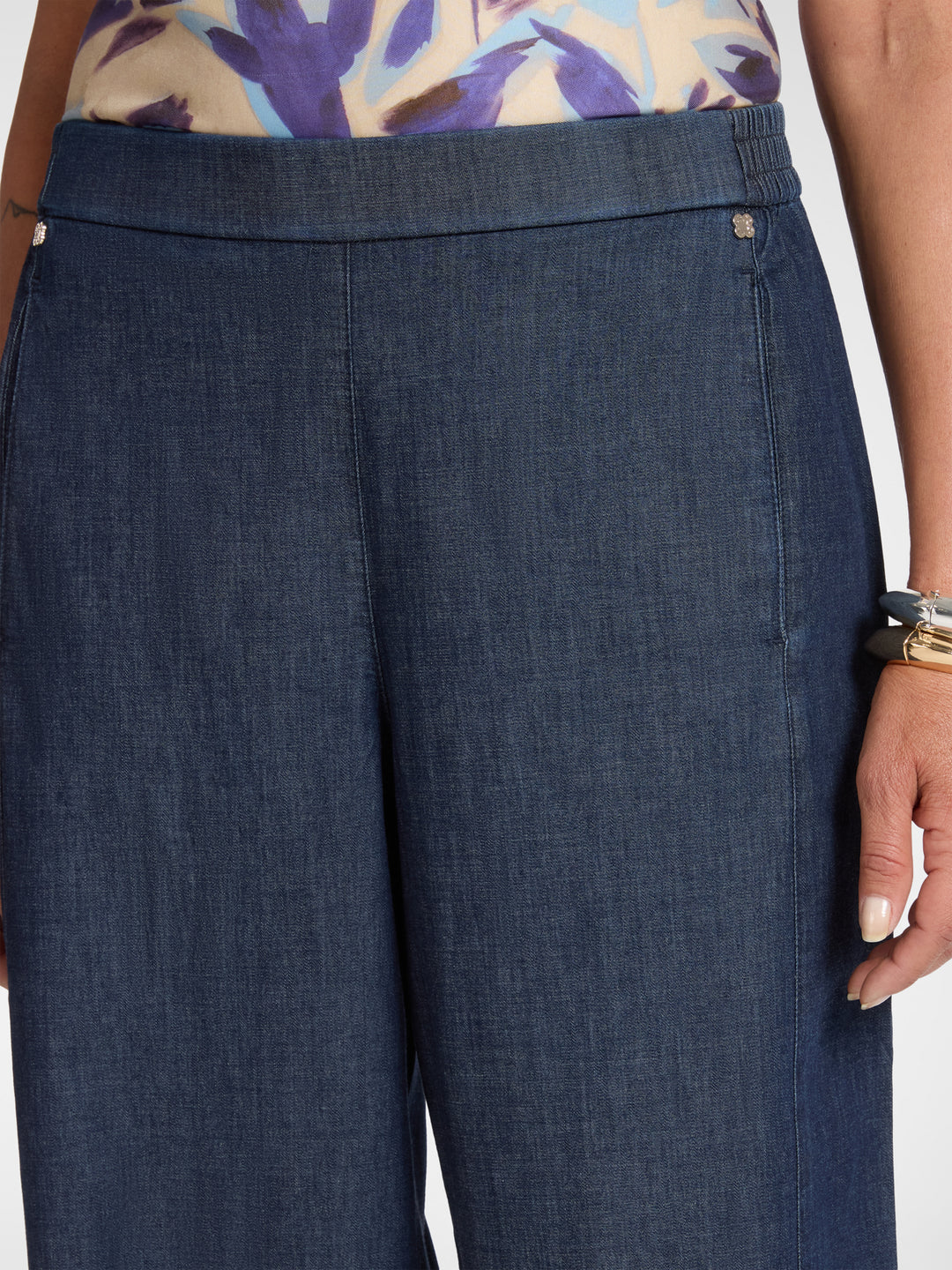 Elena Miro Chambray Pull on Carrot Jean in Organic Denim with Elastic Back in Blue