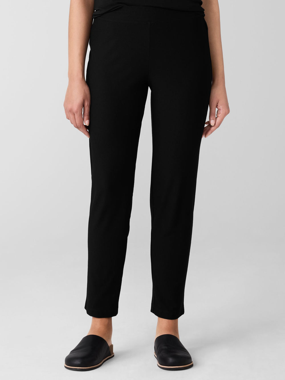 Eileen Fisher Stretch Crepe Slim Leg Pant in Black