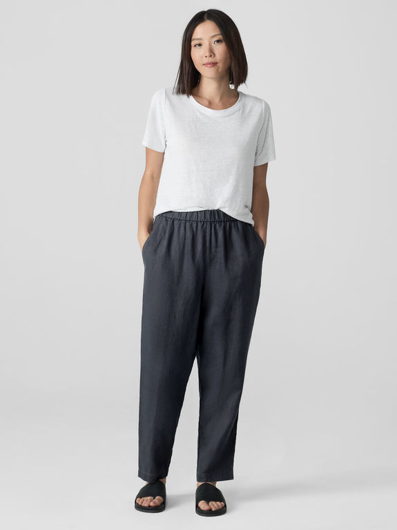 Eileen Fisher Org. Linen High Waisted Tapered Ankle Pant in Ebony