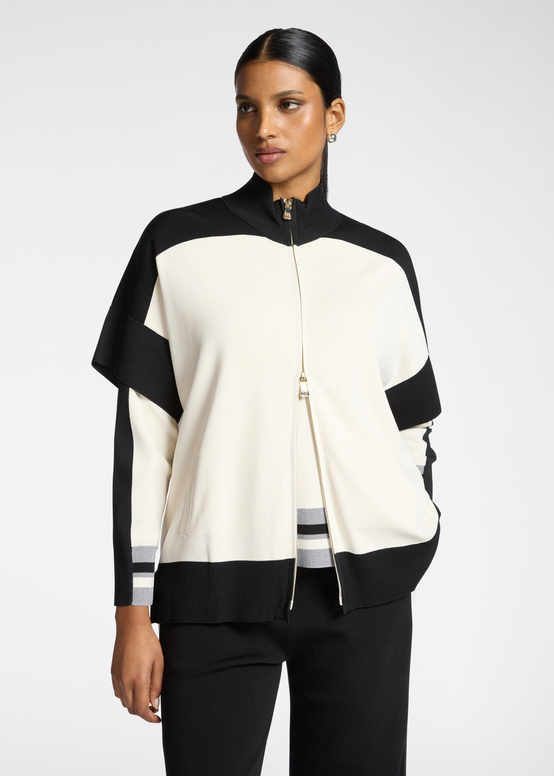 Front view of plus size Elena Miro Cape with Zip in Bi Color Compact Viscose in Juta Black