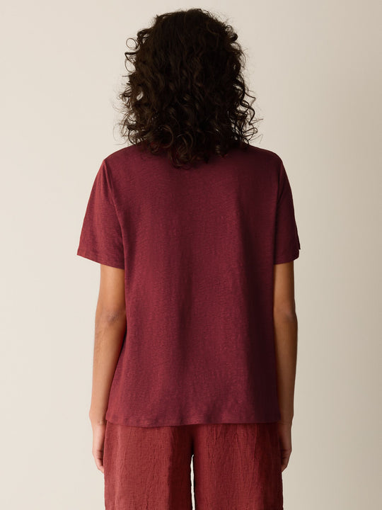 Eileen Fisher Organic Linen Jersey Crewneck Short Sleeve Tee in Sundried Tomato