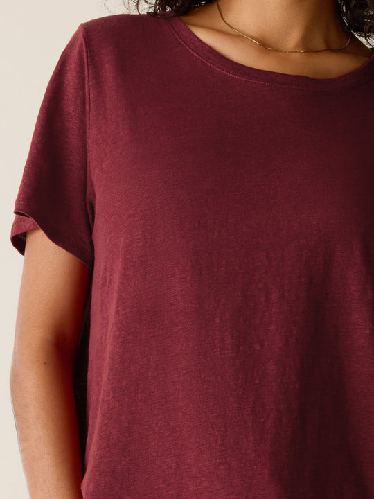 Eileen Fisher Organic Linen Jersey Crewneck Short Sleeve Tee in Sundried Tomato