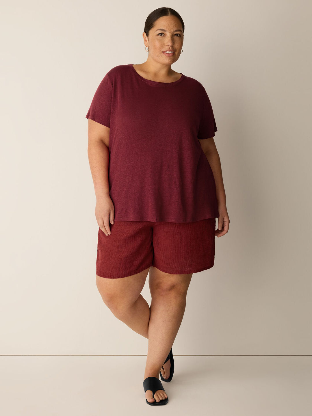 Eileen Fisher Organic Linen Jersey Crewneck Short Sleeve Tee in Sundried Tomato
