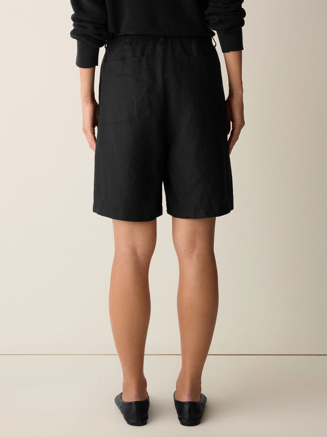 Eileen Fisher High-Waisted Organic Linen Walking Shorts in Black