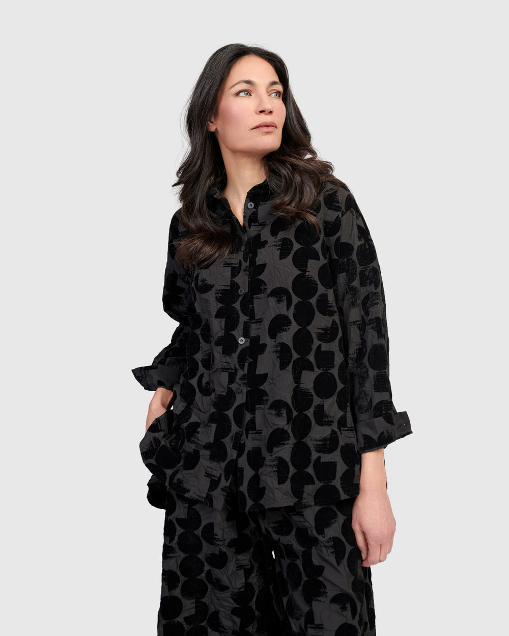Alembika Crescent Taffeta Velvet Dot A-Line Shirt in Black