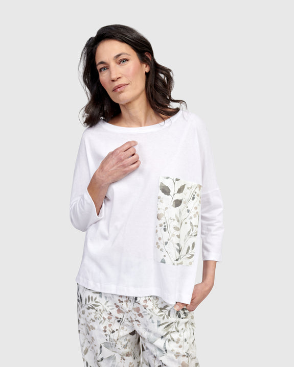 Alembika print pocket 3/4 sleeve Tee in White