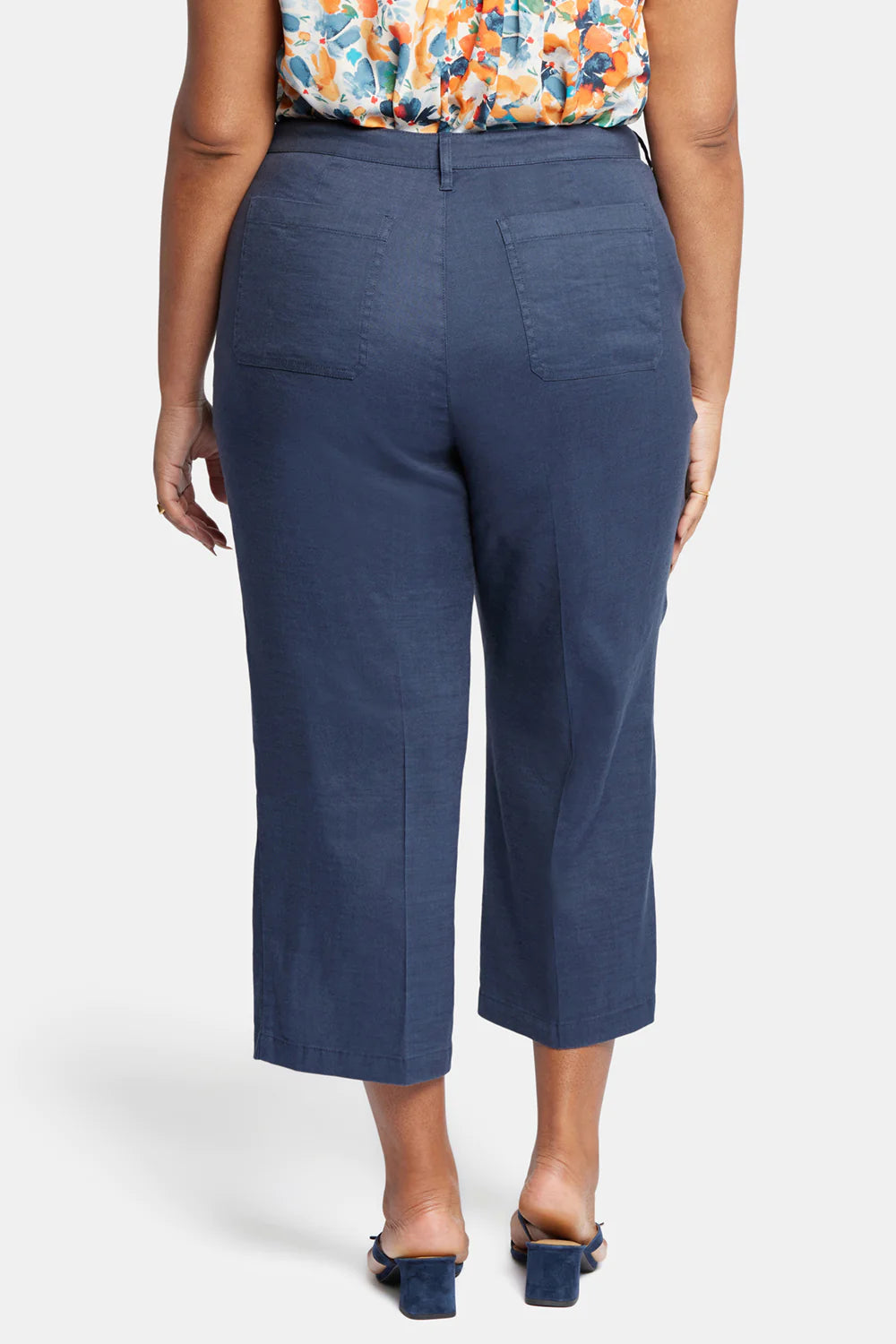 NYDJ Stretch Linen Blend Wide Leg Cargo Capri Pant in Oxford Navy