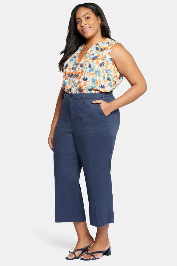 NYDJ Wide Leg Cropped Cargo Stretch Linen Pant in Oxford Navy