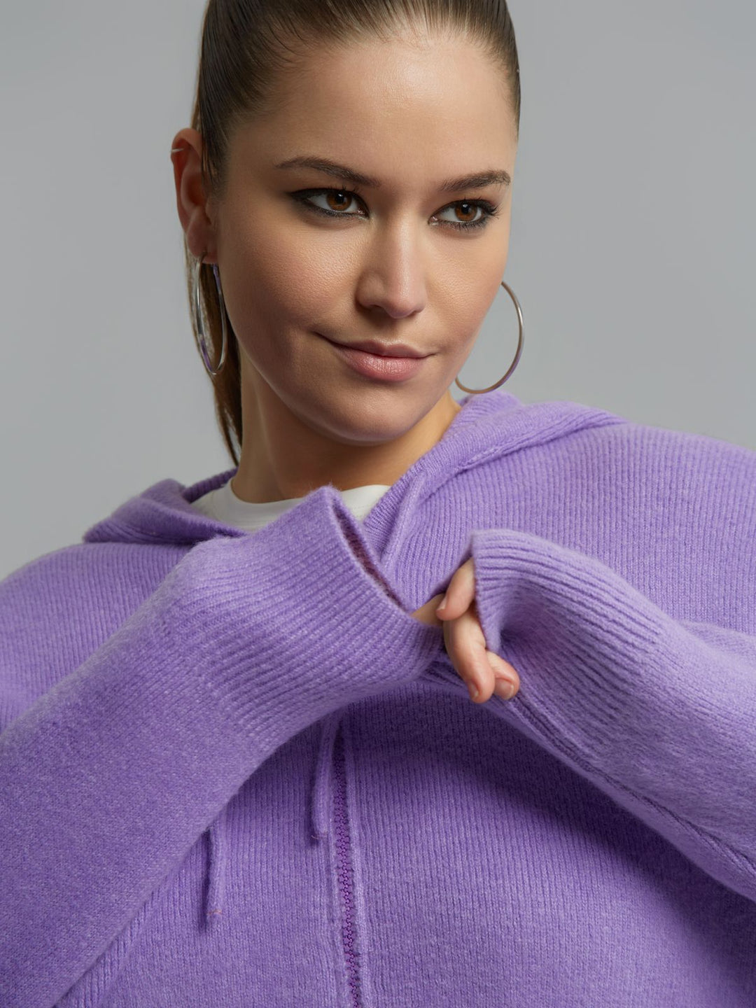 Lilac knit full-zip hoodie with hood, drawstrings, and kangaroo pocket