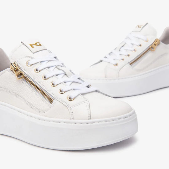 side view of Nero Giardini Dollarino Bianco Runner With Glitter at Heel in Off-White