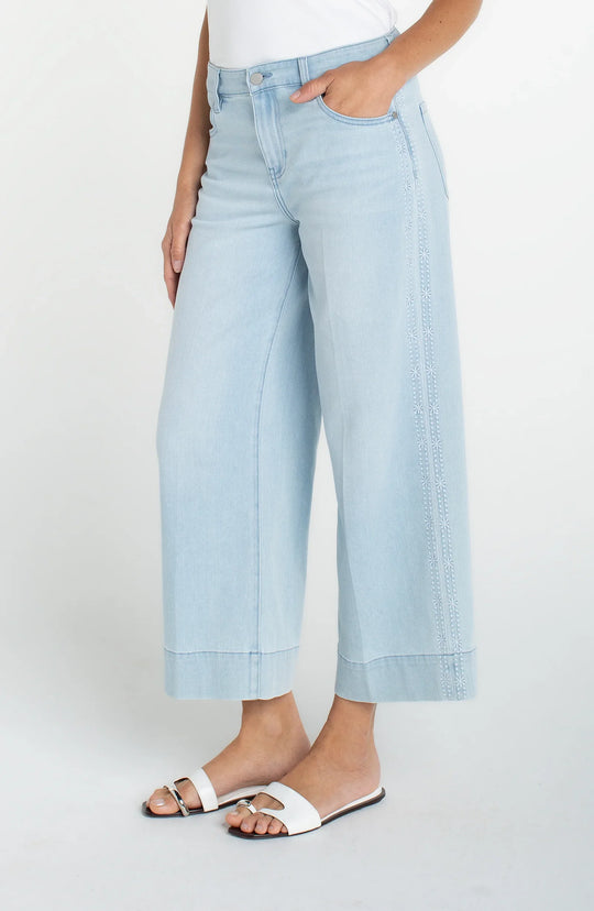 Liverpool Stride Crop Wide Leg Pant with Embroidered Side in Flower Fields