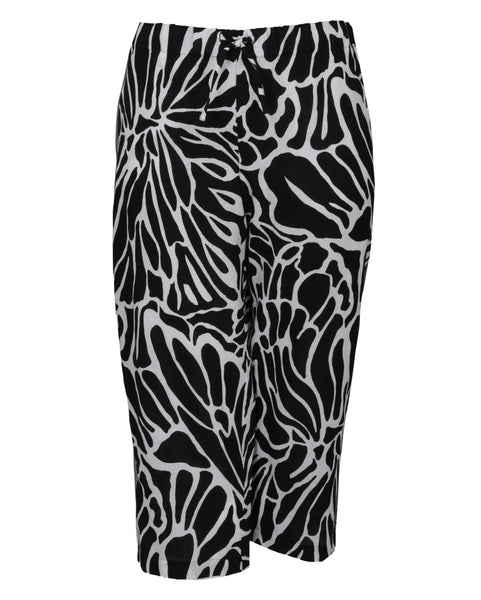 Toni T. Linen/Cotton Butterfly Print Ankle Pant in Black & White